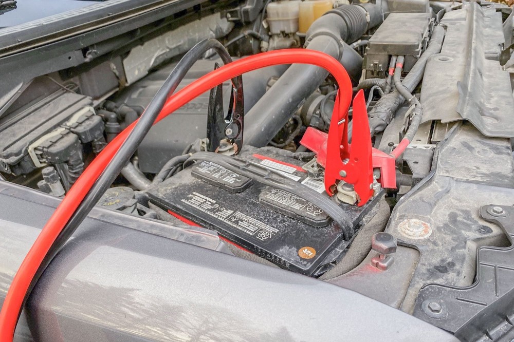 where to connect negative jumper cable